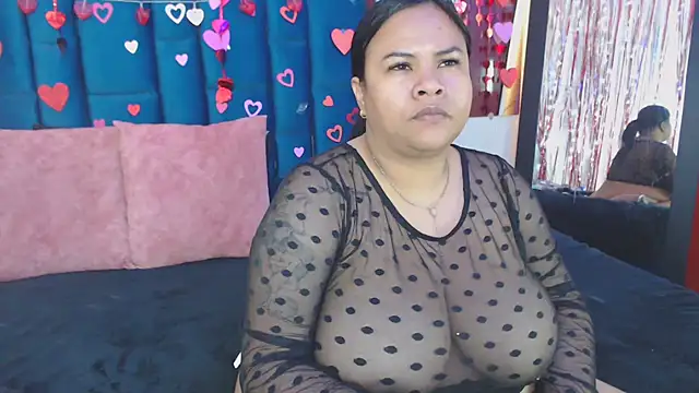 Snapshot of alba_sex10 chatting on 02/21/25, 10:28 alba sex10 online show from 02/21/25, 10:28