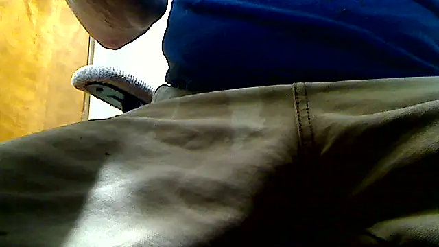 markluvskitty online show from 10/22/25, 12:16