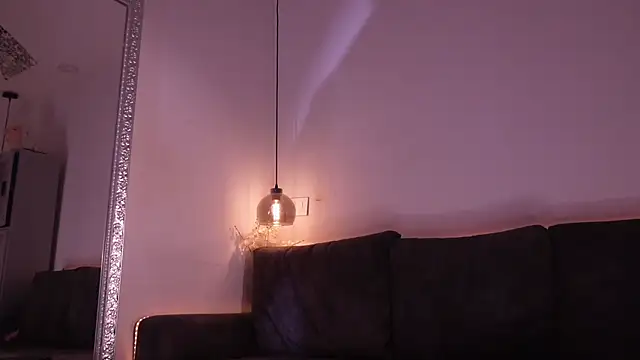 Snapshot of Isabella_francoo chatting on 06/25/26, 12:09 Isabella francoo online show from 06/25/26, 12:09