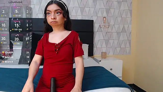 CharlotteMuller online show from 02/12/25, 02:35