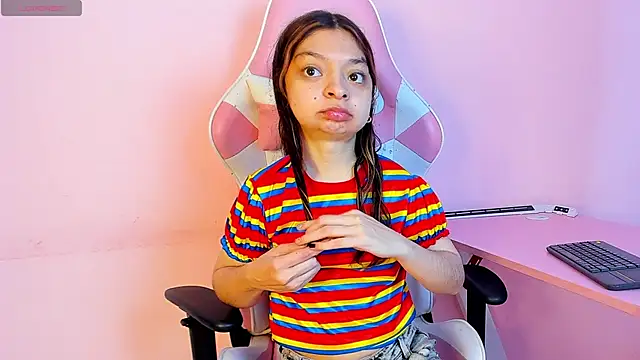 CharlotteMuller online show from 11/01/25, 08:44