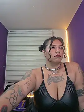 Snapshot of Alexa_Slavehot777 chatting on 11/26/25, 12:11 Alexa Slavehot777 online show from 11/26/25, 12:11