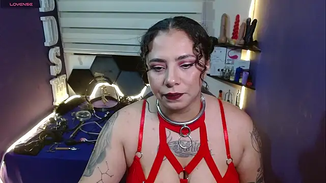 Snapshot of Alexa_Slavehot777 chatting on 02/11/26, 10:48 Alexa Slavehot777 online show from 02/11/26, 10:48