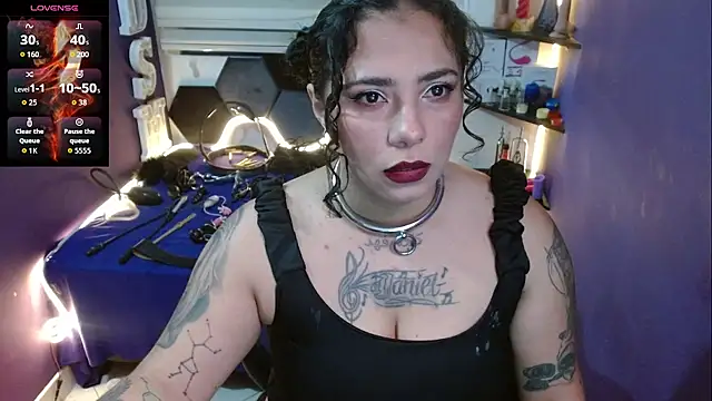 Snapshot of Alexa_Slavehot777 chatting on 02/18/26, 10:50 Alexa Slavehot777 online show from 02/18/26, 10:50
