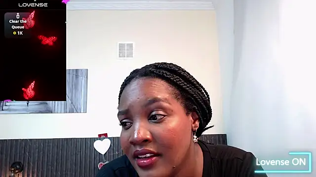 chanel brunette online show from 09/08/25, 05:56