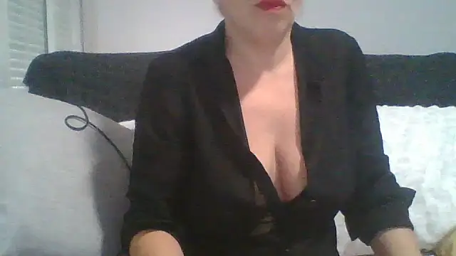 julietesexy80 online show from 11/14/25, 08:24