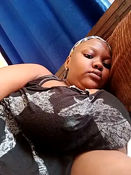 queennapal online show from 03/29/26, 08:25