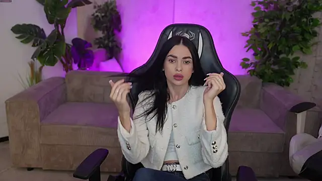 Tina Breeze online show from 09/25/25, 07:01