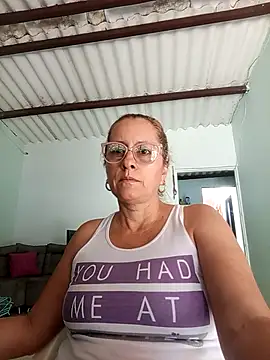 Snapshot of deisy_summers47x chatting on 01/28/25, 03:14 deisy summers47x online show from 01/28/25, 03:14