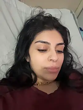 ThickerThanYoBitch online show from 12/15/25, 06:06