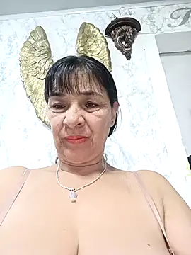 Snapshot of biancchi chatting on 07/06/26, 10:56 biancchi online show from 07/06/26, 10:56
