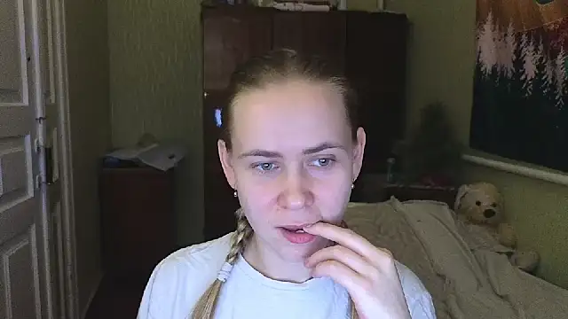 Riley Roo online show from 01/09/25, 05:43