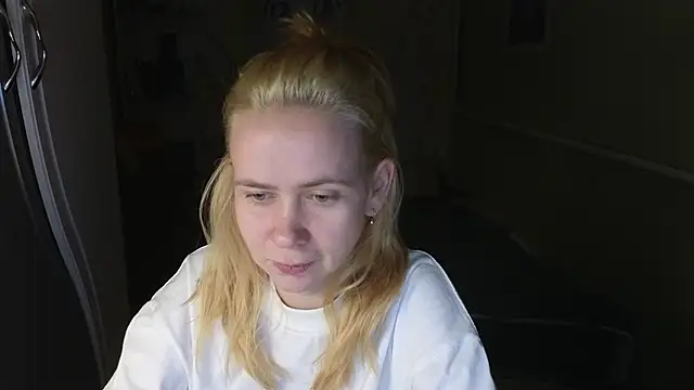 Riley Roo online show from 01/07/26, 05:04