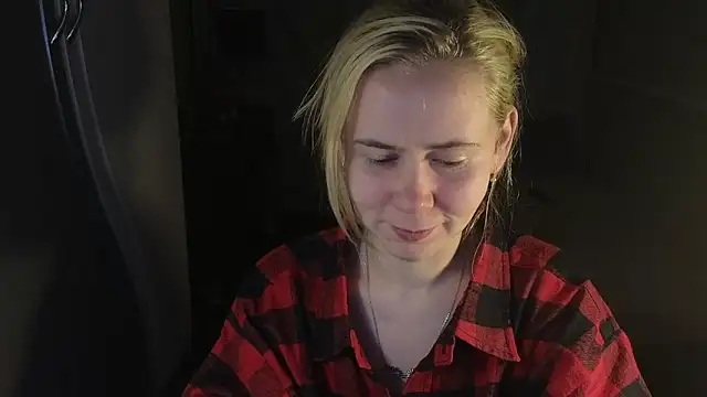 Riley Roo online show from 03/01/26, 06:10