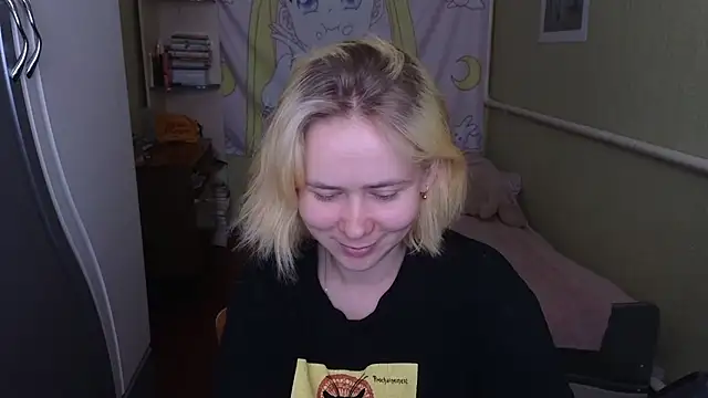 Riley Roo online show from 04/22/26, 08:06
