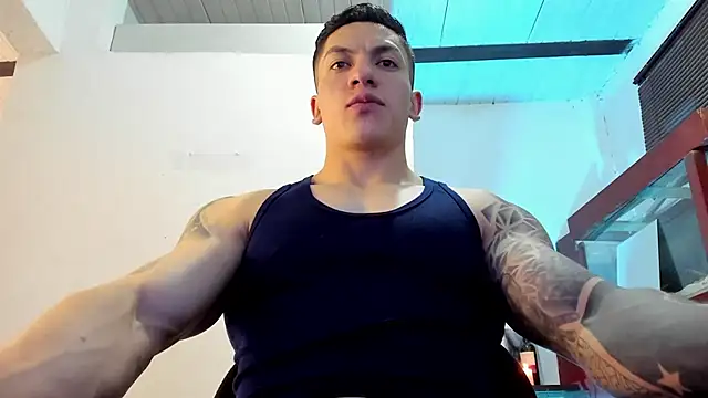 aquiles 51 online show from 09/15/25, 07:14