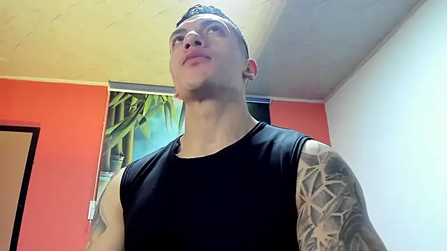 aquiles 51 online show from 11/26/25, 02:40