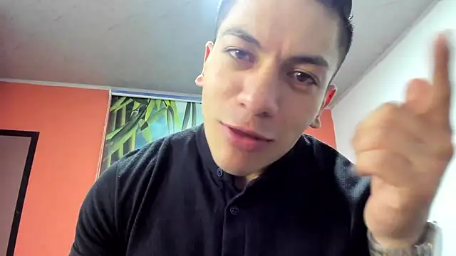 aquiles 51 online show from 11/29/25, 04:43