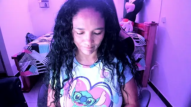 rayza mature 154 online show from 11/11/25, 02:28