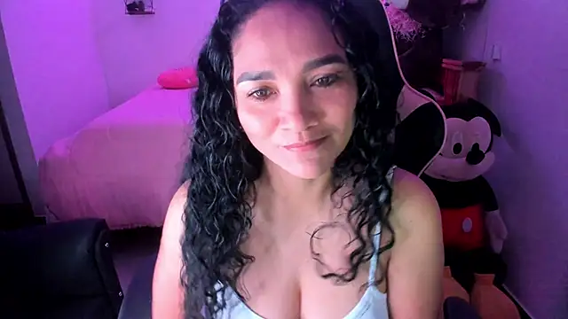 rayza mature 154 online show from 02/08/26, 03:04