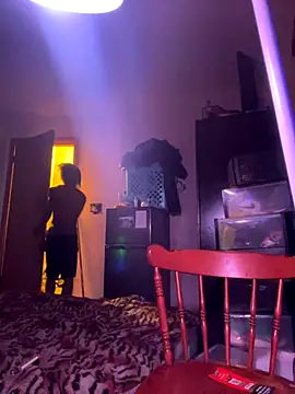 lolalaii online show from 10/08/25, 01:25