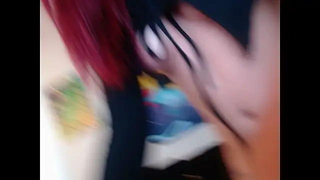 SuzzyyM online show from 10/10/25, 07:35