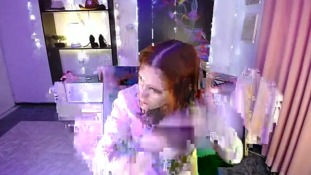 Snapshot of IsaBaileys_ chatting on 02/08/25, 07:38 IsaBaileys  online show from 02/08/25, 07:38