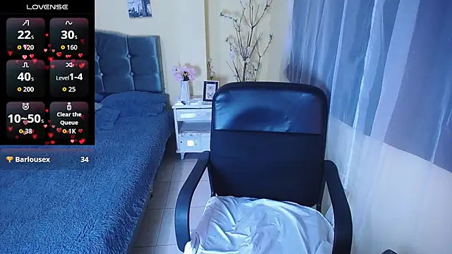 IsaBaileys  online show from 02/14/26, 10:06