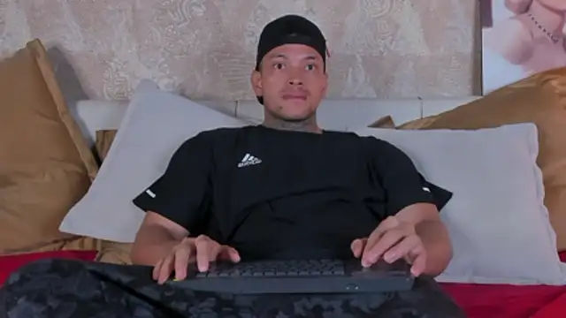 Stiven collins online show from 02/15/26, 02:36