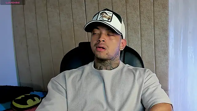 Stiven collins online show from 04/21/26, 02:01