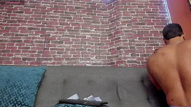 Snapshot of curt_xxx chatting on 01/18/25, 02:58 curt xxx online show from 01/18/25, 02:58