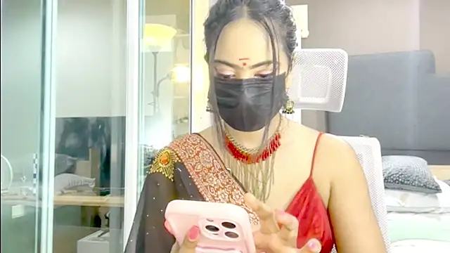 Snapshot of Monalisadon018 chatting on 11/16/25, 06:08 Monalisadon018 online show from 11/16/25, 06:08