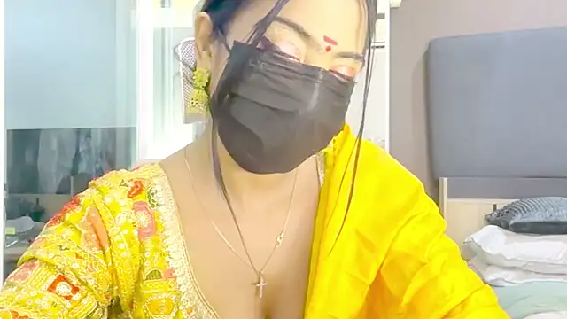 Monalisadon018 online show from 11/17/25, 05:41