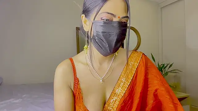 Monalisadon018 online show from 02/01/26, 07:34