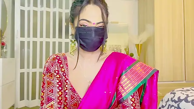 Monalisadon018 online show from 04/21/26, 01:42