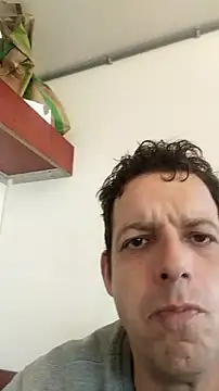 Knuffelstaaf123 online show from 10/30/25, 08:27