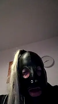 Knuffelstaaf123 online show from 02/03/26, 02:53