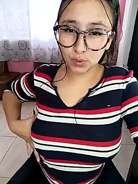 Cute Penelope online show from 01/17/25, 03:11