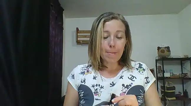 charlott ponce online show from 01/01/25, 02:30