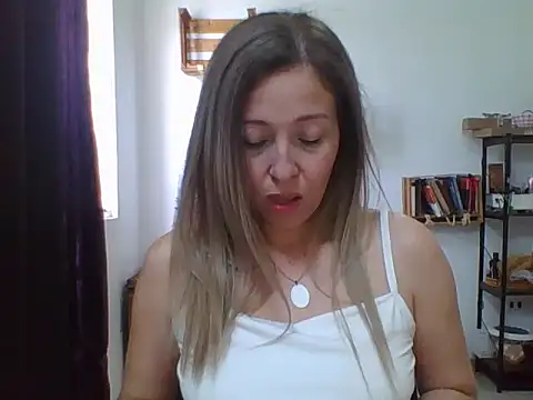 charlott ponce online show from 04/01/26, 07:22