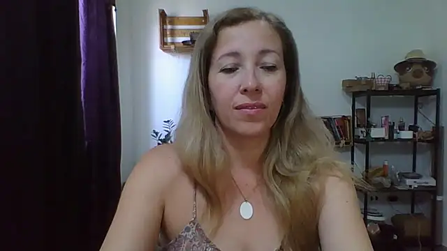 charlott ponce online show from 04/29/26, 06:14