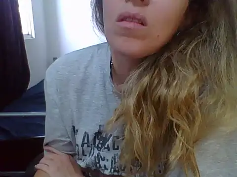charlott ponce online show from 06/24/26, 05:56