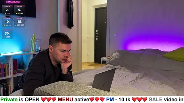 Snapshot of nikitos4you chatting on 03/21/25, 08:39 nikitos4you online show from 03/21/25, 08:39