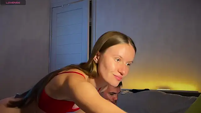 Snapshot of nikitos4you chatting on 09/25/25, 02:10 nikitos4you online show from 09/25/25, 02:10