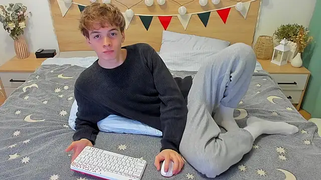 Fandi 777 online show from 03/09/25, 07:05