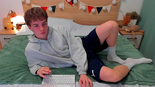 Fandi 777 online show from 11/21/25, 06:23