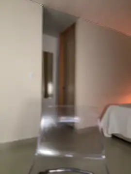 Lianh Benett online show from 02/04/25, 04:37