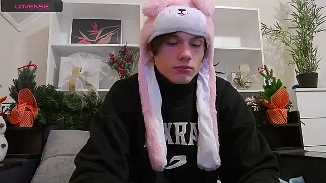 CalvinCay online show from 12/15/24, 03:13