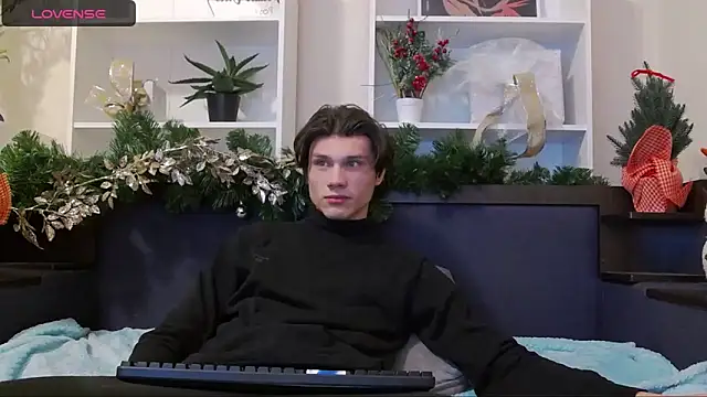 CalvinCay online show from 12/18/24, 08:03