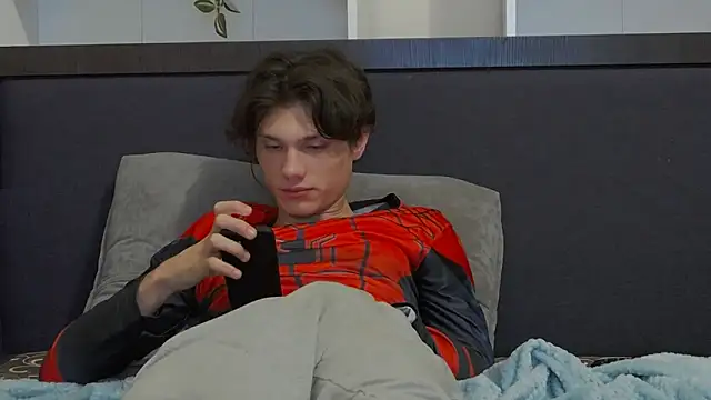 CalvinCay online show from 01/30/25, 02:49